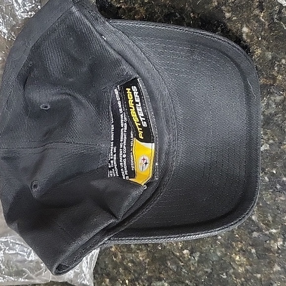 NIB Pittsburgh Steelers Logo 7 Lightwear Hat Cap SnapBack Battery Powered Black - Picture 4 of 9